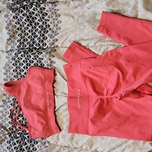 NWOT pink workout outfit